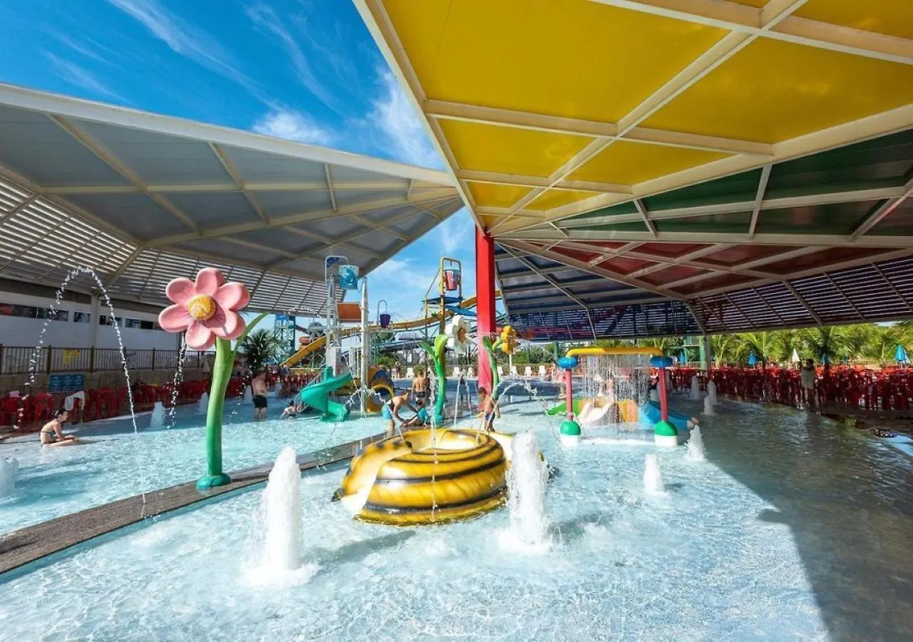 Lejlighed Villas Diroma Com Um Dia No Acqua Park, Splash E Slide Caldas Novas