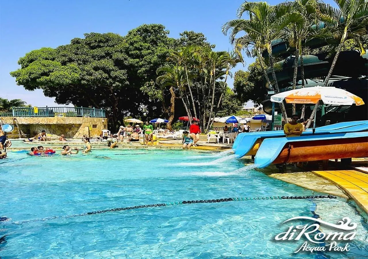 Villas Diroma Com Um Dia No Acqua Park, Splash E Slide Caldas Novas Lejlighed
